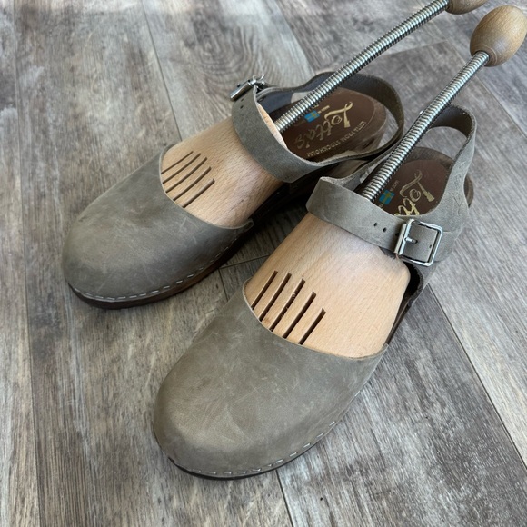 NWOT! Swedish Clogs Low Wood Taupe Oiled Nubuck Leather by Lotta’s - Size 41 - Picture 4 of 11